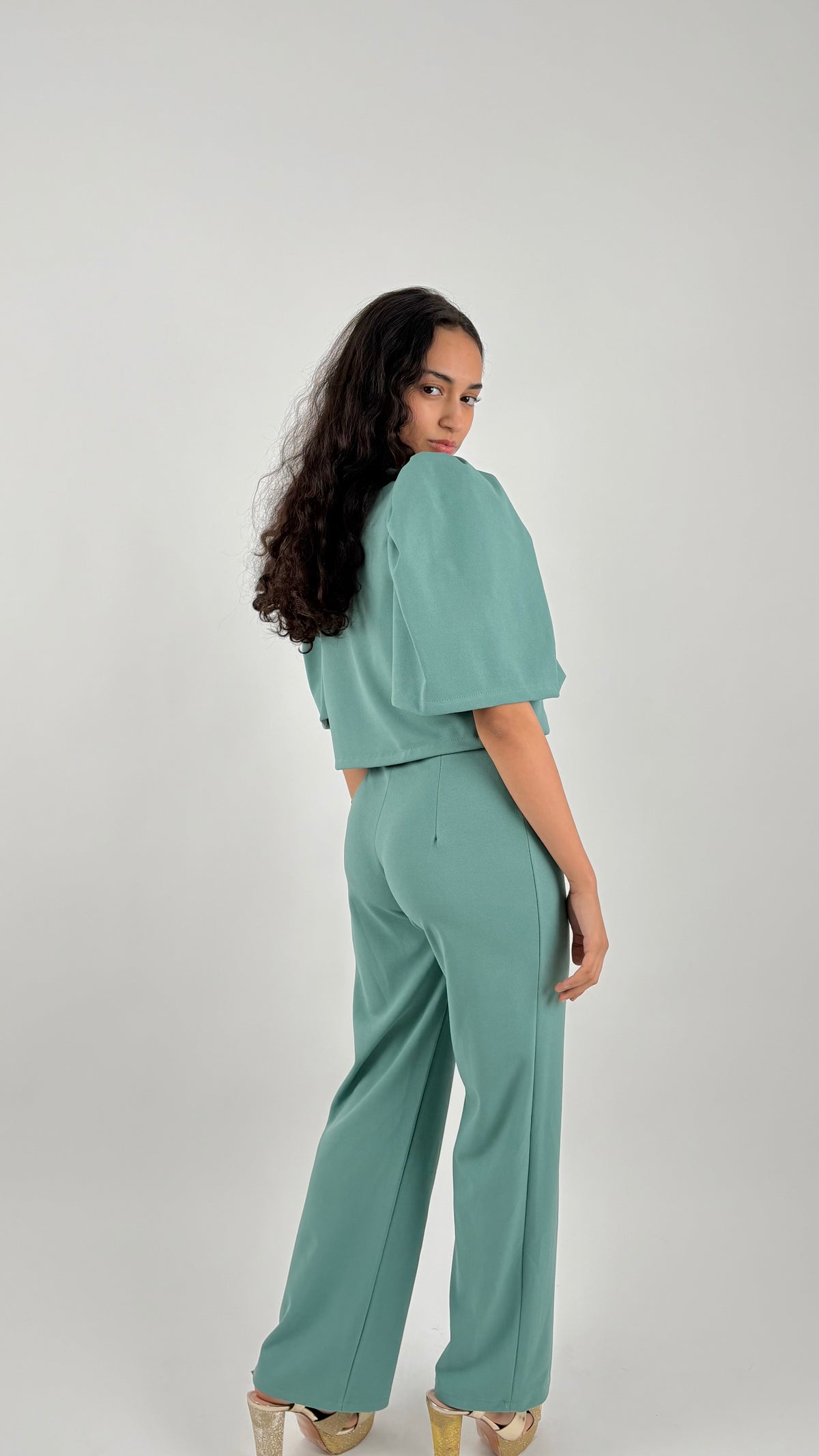 Conjunto Elvire Azul Turquesa